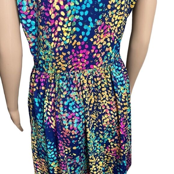 Bebop Wrap Look Dress In A Vibrant Print Sleeveless Size L - Picture 8 of 16